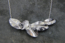 Load image into Gallery viewer, Leaf Statement Necklace