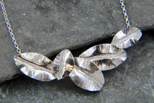 Load image into Gallery viewer, Leaf Statement Necklace